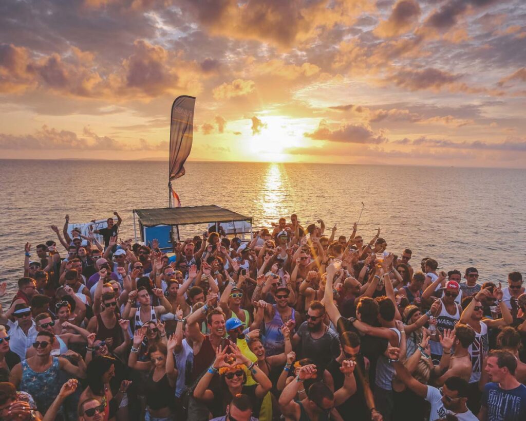 Boat Party - Corfù