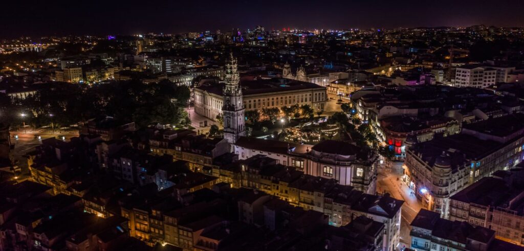 Porto di notte dall’alto